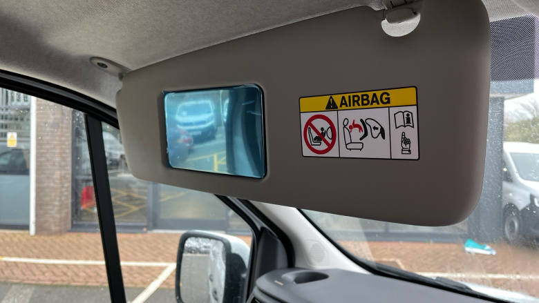 Renault Trafic Swb Diesel SL30 Blue dCi 150 Advance [Safety] Van EAG9